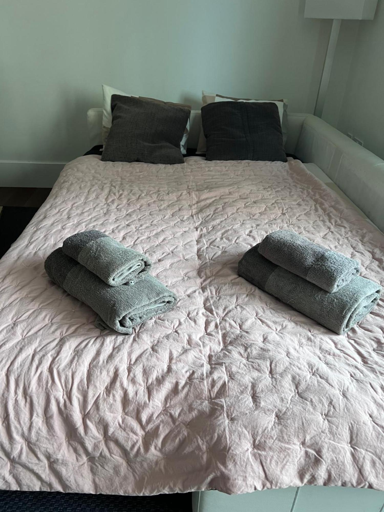 Deluxe 1-Bed Apartment In The City Centre Gibraltár Kültér fotó